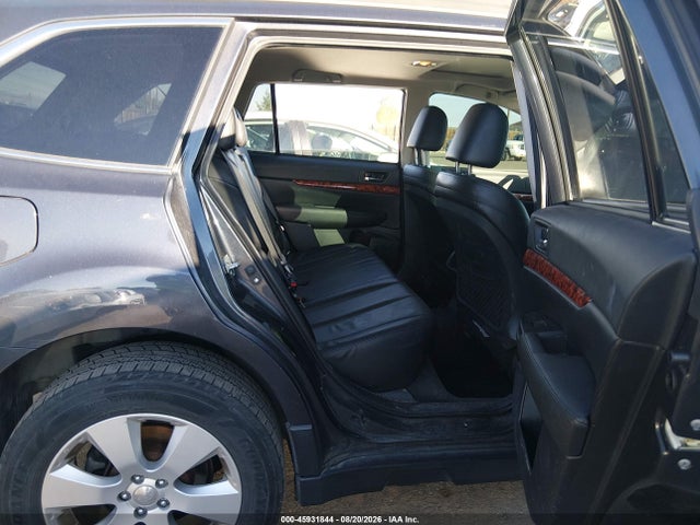 Aukcja sprzedaży 2011 Subaru Outback 2.5i Limited, vin: 4S4BRBKC3B3356585, numer aukcji: 45931844