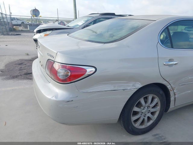 45931875 :رقم المزاد ، JTHBF30G720055360 vin ، 2002 Lexus Es 300 مزاد بيع