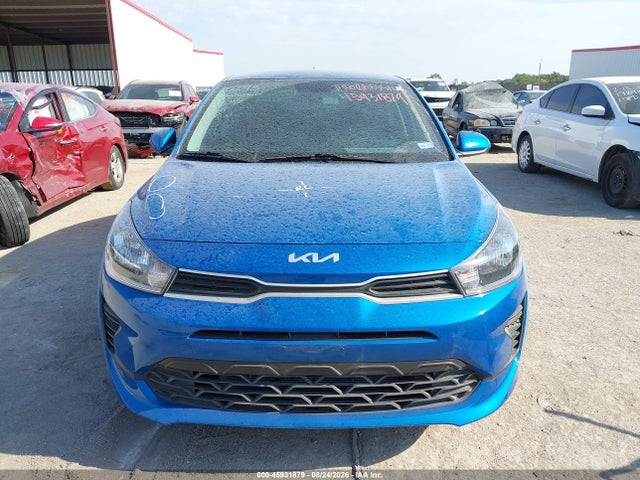 2023 Kia Rio S მანქანა იყიდება აუქციონზე, vin: 3KPA24AD4PE597811, აუქციონის ნომერი: 45931879