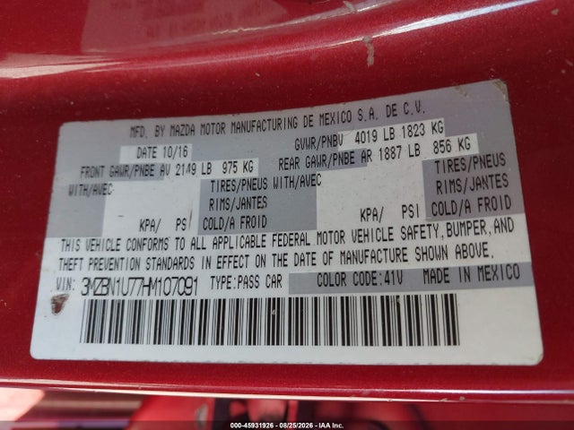 45931926 :رقم المزاد ، 3MZBN1U77HM107091 vin ، 2017 Mazda Mazda3 Sport مزاد بيع