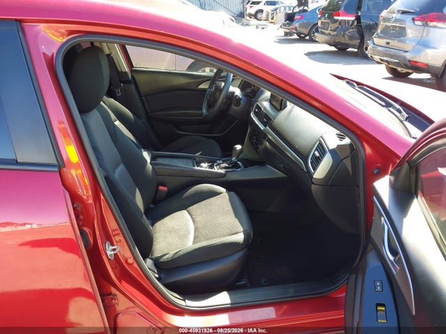45931926 :رقم المزاد ، 3MZBN1U77HM107091 vin ، 2017 Mazda Mazda3 Sport مزاد بيع