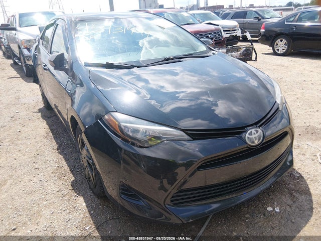 45931947 :رقم المزاد ، 5YFBURHE1HP571094 vin ، 2017 Toyota Corolla Le مزاد بيع