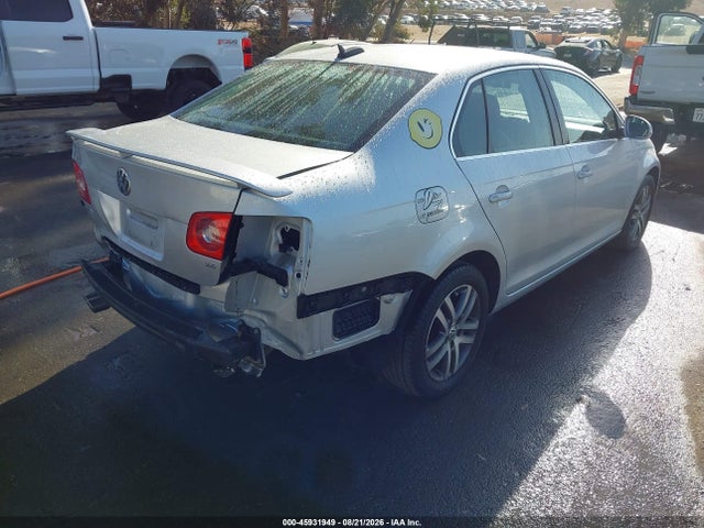 2005 Volkswagen Jetta 2.5 მანქანა იყიდება აუქციონზე, vin: 3VWDG71K25M609064, აუქციონის ნომერი: 45931949