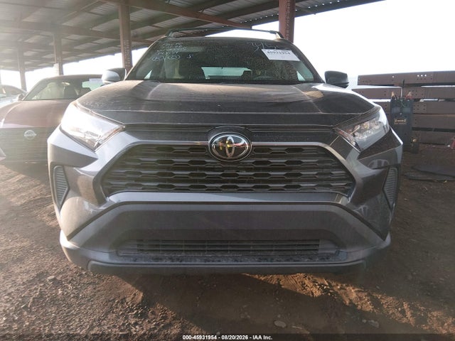 Toyota RAV4 LE 2019 2T3H1RFV1KC023455 Image 13