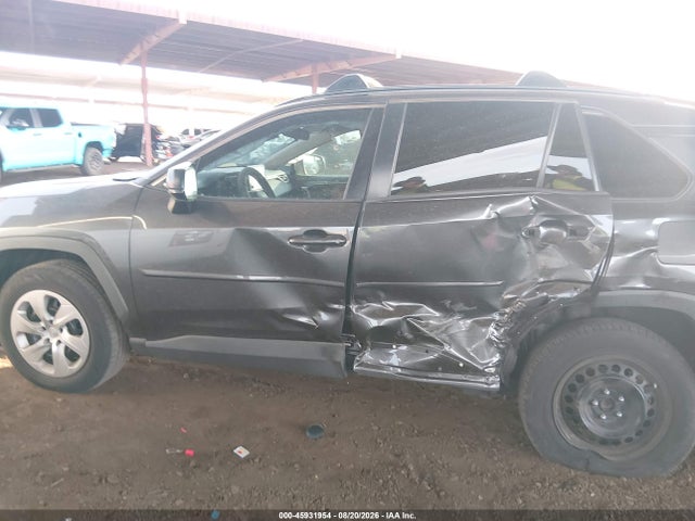 Toyota RAV4 LE 2019 2T3H1RFV1KC023455 Image 15