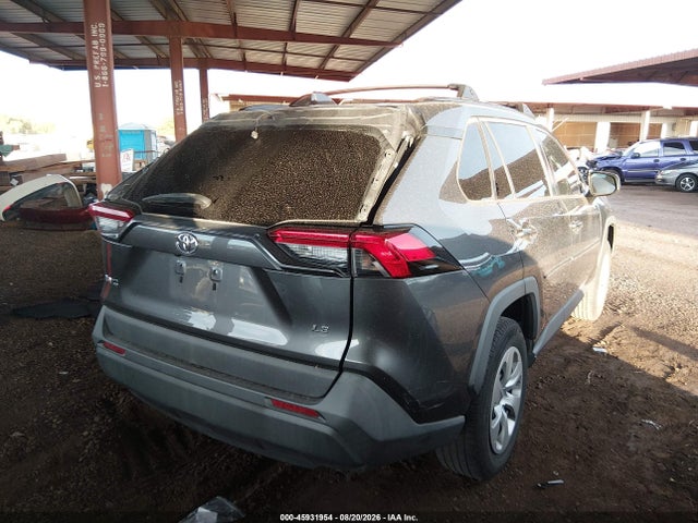 Toyota RAV4 LE 2019 2T3H1RFV1KC023455 Image 4