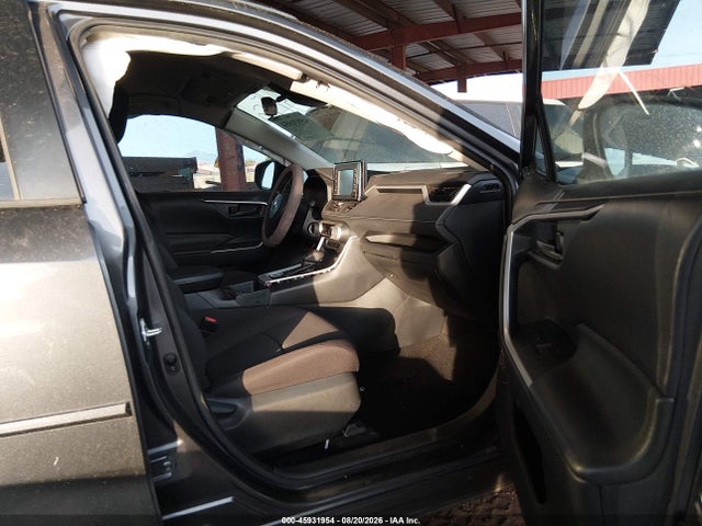 Toyota RAV4 LE 2019 2T3H1RFV1KC023455 Image 5