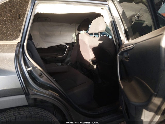 Toyota RAV4 LE 2019 2T3H1RFV1KC023455 Image 8