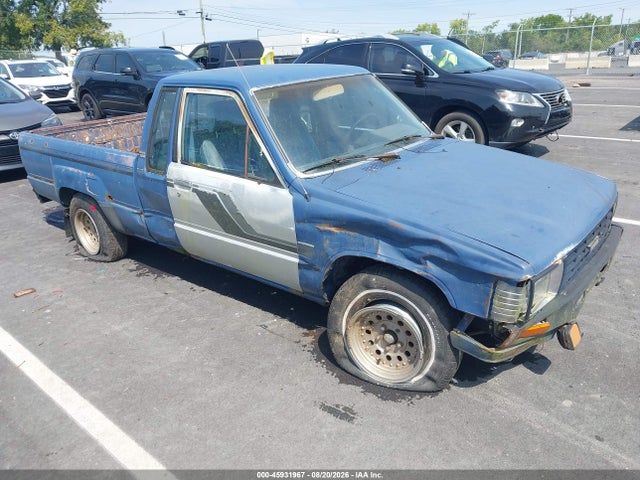 1985 Toyota Pickup Xtracab Rn56 Sr5 მანქანა იყიდება აუქციონზე, vin: JT4RN56S2F0135357, აუქციონის ნომერი: 45931967