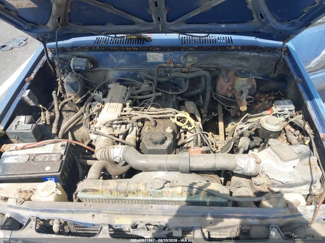 45931967 :رقم المزاد ، JT4RN56S2F0135357 vin ، 1985 Toyota Pickup Xtracab Rn56 Sr5 مزاد بيع