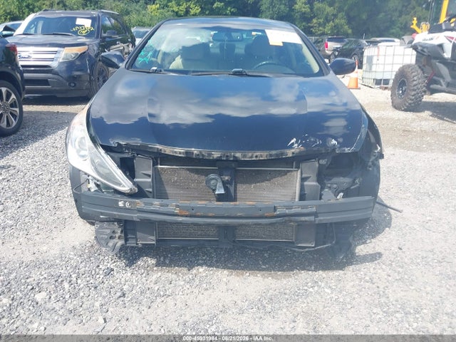 2013 Hyundai Sonata Gls მანქანა იყიდება აუქციონზე, vin: 5NPEB4AC1DH621711, აუქციონის ნომერი: 45931984