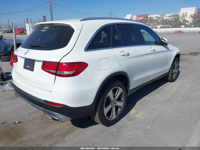 Mercedes-Benz GLC 300 2017 WDC0G4JB8HF242895 Image 4