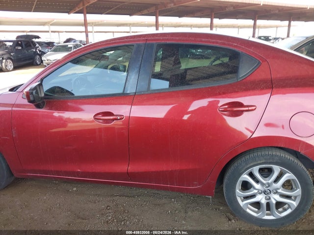 2018 Toyota Yaris Ia მანქანა იყიდება აუქციონზე, vin: 3MYDLBYVXJY311237, აუქციონის ნომერი: 45932008