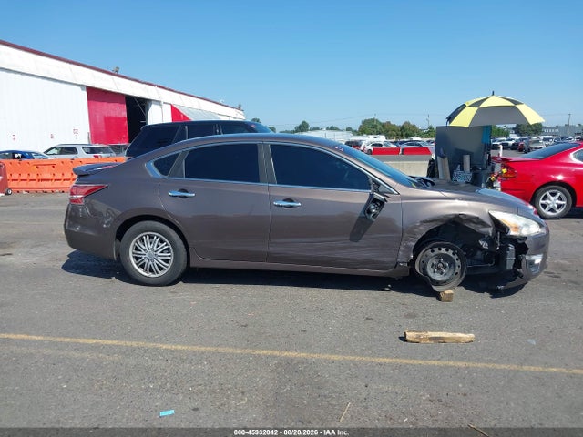 Продаж на аукціоні авто 2014 Nissan Altima 2.5 S, vin: 1N4AL3APXEN209612, номер лоту: 45932042