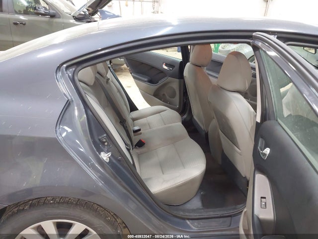 Продаж на аукціоні авто 2016 Kia Forte Lx, vin: KNAFX4A66G5437687, номер лоту: 45932047