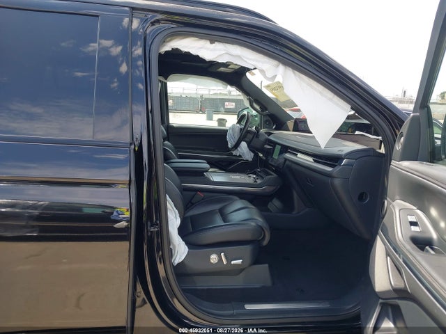 Продаж на аукціоні авто 2025 Lincoln Navigator Reserve L, vin: 5LMJJ3LG6SEL01155, номер лоту: 45932051