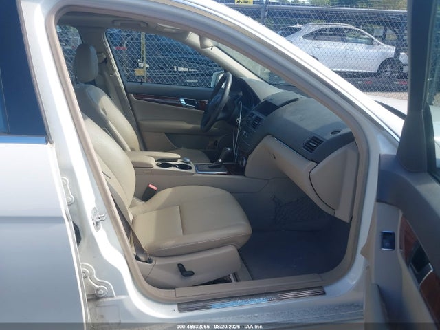 Продажа на аукционе авто 2011 Mercedes-benz C 300 Sport 4matic, vin: WDDGF8BB7BR148337, номер лота: 45932066