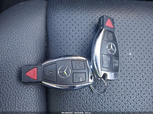 Aukcja sprzedaży 2012 Mercedes-benz Glk 350, vin: WDCGG5GB5CF748110, numer aukcji: 45932087