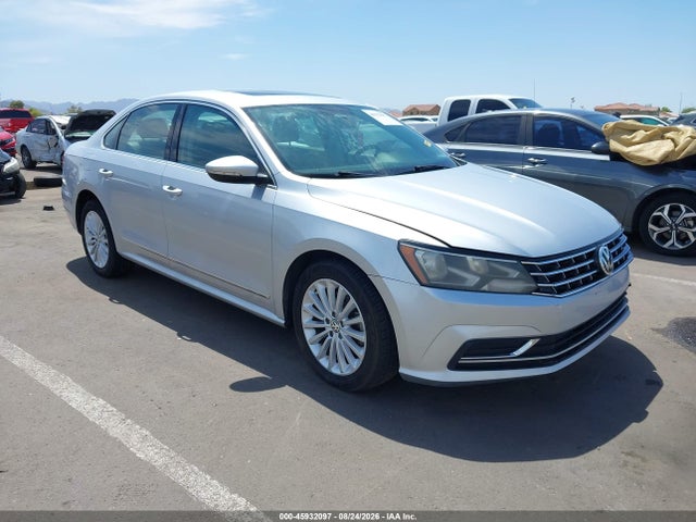45932097 :رقم المزاد ، 1VWBT7A36HC082485 vin ، 2017 Volkswagen Passat 1.8t Se مزاد بيع