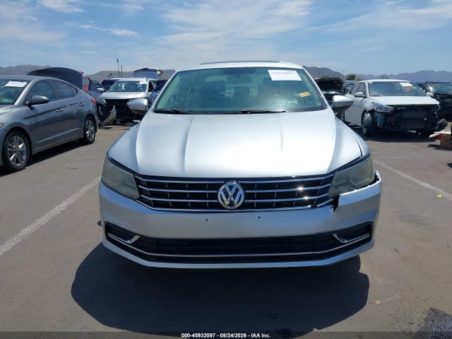 1VWBT7A36HC082485 Volkswagen Passat 1.8t Se