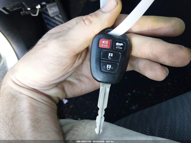 Продаж на аукціоні авто 2017 Toyota Camry Le, vin: 4T1BF1FK3HU312318, номер лоту: 45932108