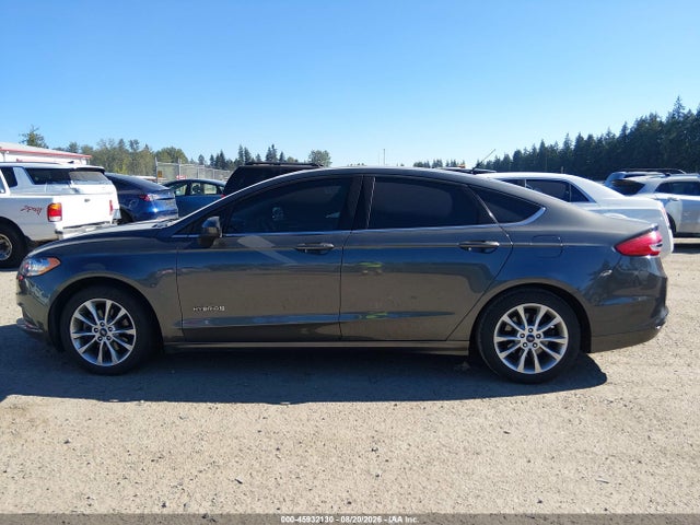 3FA6P0UU4HR158264 Ford Fusion Hybrid S
