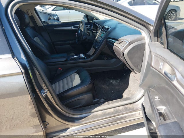 3FA6P0UU4HR158264 Ford Fusion Hybrid S