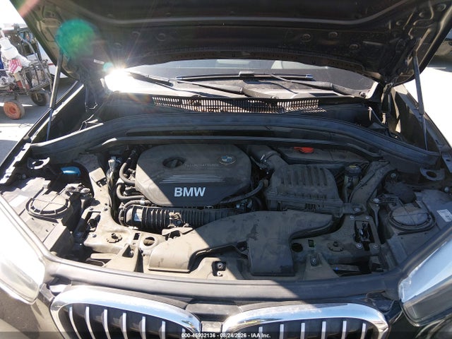 BMW X1 Sdrive28i 2019 WBXHU7C5XK5L11077 Image 10