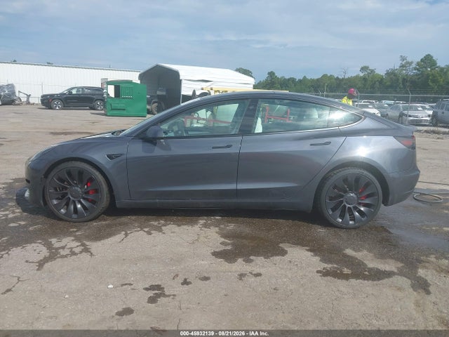 2023 Tesla Model 3 Performance Dual Motor All-wheel Drive მანქანა იყიდება აუქციონზე, vin: 5YJ3E1EC7PF421006, აუქციონის ნომერი: 45932139