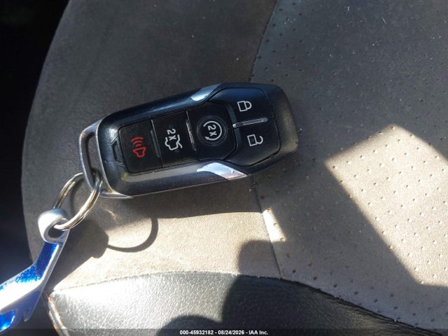 Продажа на аукционе авто 2017 Ford Explorer Xlt, vin: 1FM5K8D80HGC45362, номер лота: 45932182