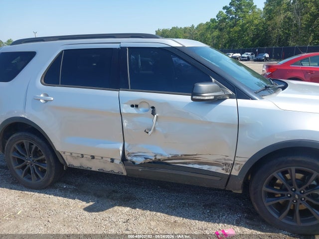 Продажа на аукционе авто 2017 Ford Explorer Xlt, vin: 1FM5K8D80HGC45362, номер лота: 45932182