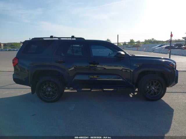 Toyota 4RUNNER SR5 2025 JTEVA5AR5S5000672 Image 13