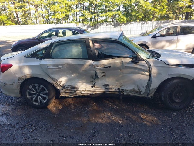 Продаж на аукціоні авто 2024 Honda Civic Lx, vin: 2HGFE2F2XRH545536, номер лоту: 45932271