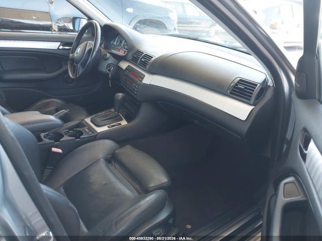 Продажа на аукционе авто 2004 Bmw 330i, vin: WBAEV53474KM34068, номер лота: 45932290