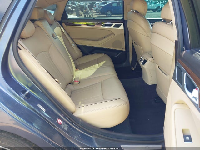 Продажа на аукционе авто 2015 Hyundai Genesis 3.8, vin: KMHGN4JE5FU061973, номер лота: 45932295