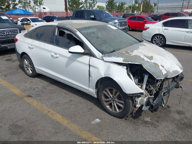 2015 Hyundai Sonata Se მანქანა იყიდება აუქციონზე, vin: 5NPE24AF8FH014105, აუქციონის ნომერი: 45932311