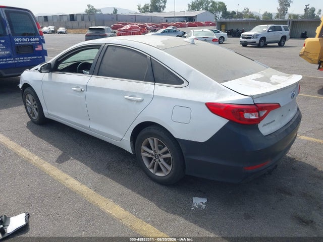Продажа на аукционе авто 2015 Hyundai Sonata Se, vin: 5NPE24AF8FH014105, номер лота: 45932311