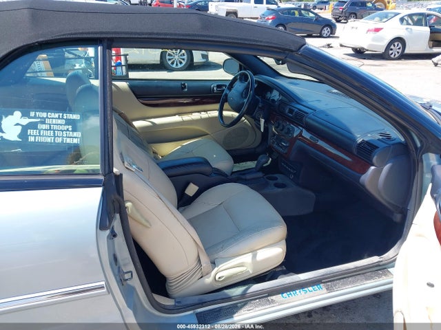 Aukcja sprzedaży 2002 Chrysler Sebring Limited, vin: 1C3EL65R72N264933, numer aukcji: 45932312