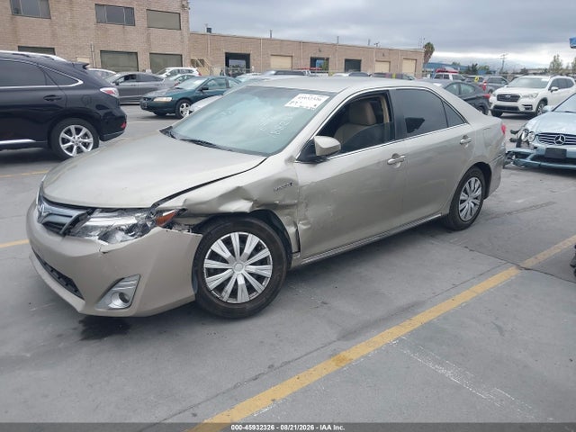 4T1BD1FK0EU115124 Toyota Camry Hybrid Le