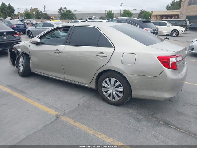 4T1BD1FK0EU115124 Toyota Camry Hybrid Le