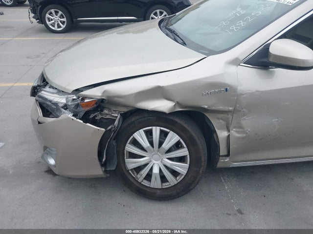 4T1BD1FK0EU115124 Toyota Camry Hybrid Le