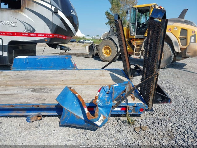 2018 Towmaster Trailers Unknown მანქანა იყიდება აუქციონზე, vin: 4KNBF2322JL161831, აუქციონის ნომერი: 45932331