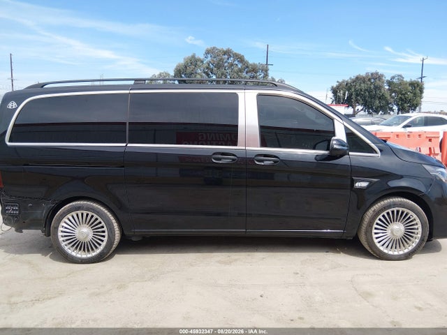 45932347 :رقم المزاد ، W1WV0FEY8P4330788 vin ، 2023 Mercedes-benz Metris مزاد بيع
