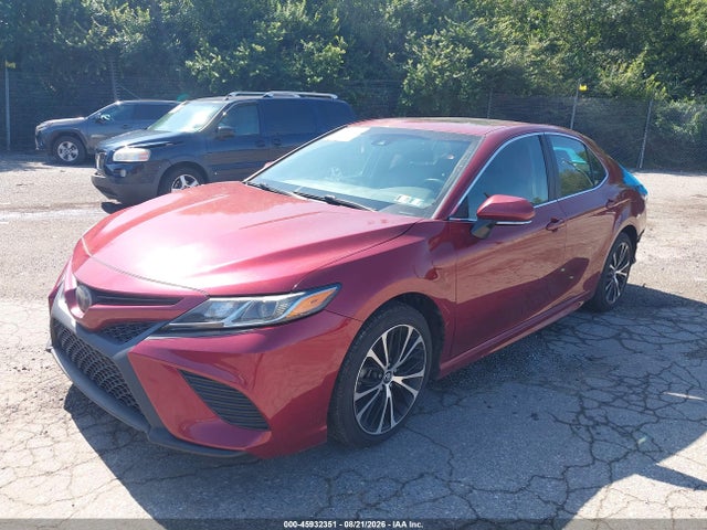 4T1B11HK1JU653170 Toyota CAMRY SE