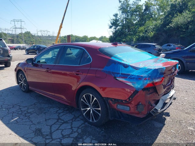 4T1B11HK1JU653170 Toyota CAMRY SE
