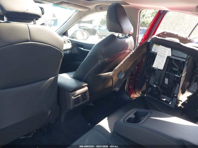 4T1B11HK1JU653170 Toyota CAMRY SE
