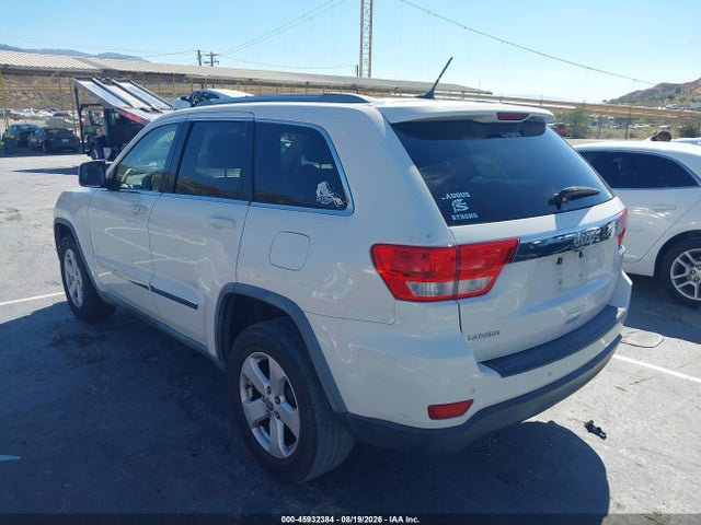 45932384 :رقم المزاد ، 1J4RS4GG1BC661172 vin ، 2011 Jeep Grand Cherokee Laredo مزاد بيع