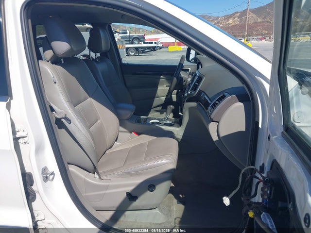 45932384 :رقم المزاد ، 1J4RS4GG1BC661172 vin ، 2011 Jeep Grand Cherokee Laredo مزاد بيع