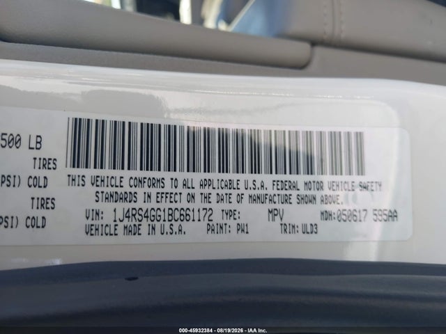 45932384 :رقم المزاد ، 1J4RS4GG1BC661172 vin ، 2011 Jeep Grand Cherokee Laredo مزاد بيع