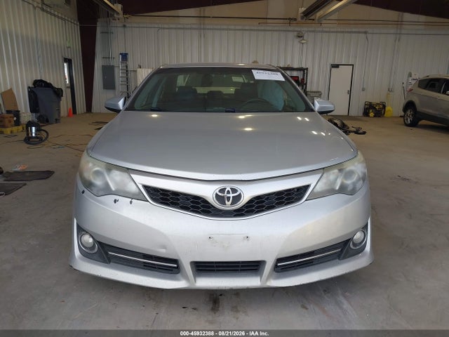 45932388 :رقم المزاد ، 4T1BF1FK0CU501422 vin ، 2012 Toyota Camry Se مزاد بيع